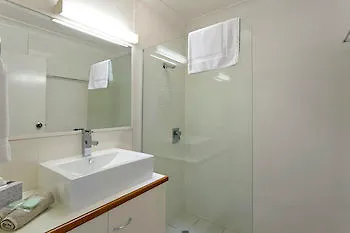 Cayman Quays Motel Noosaville