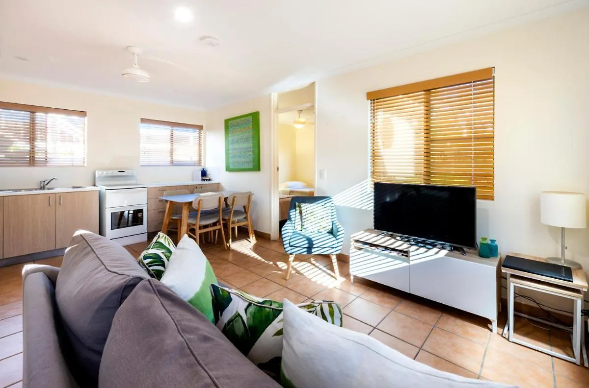Cayman Quays Motel Noosaville