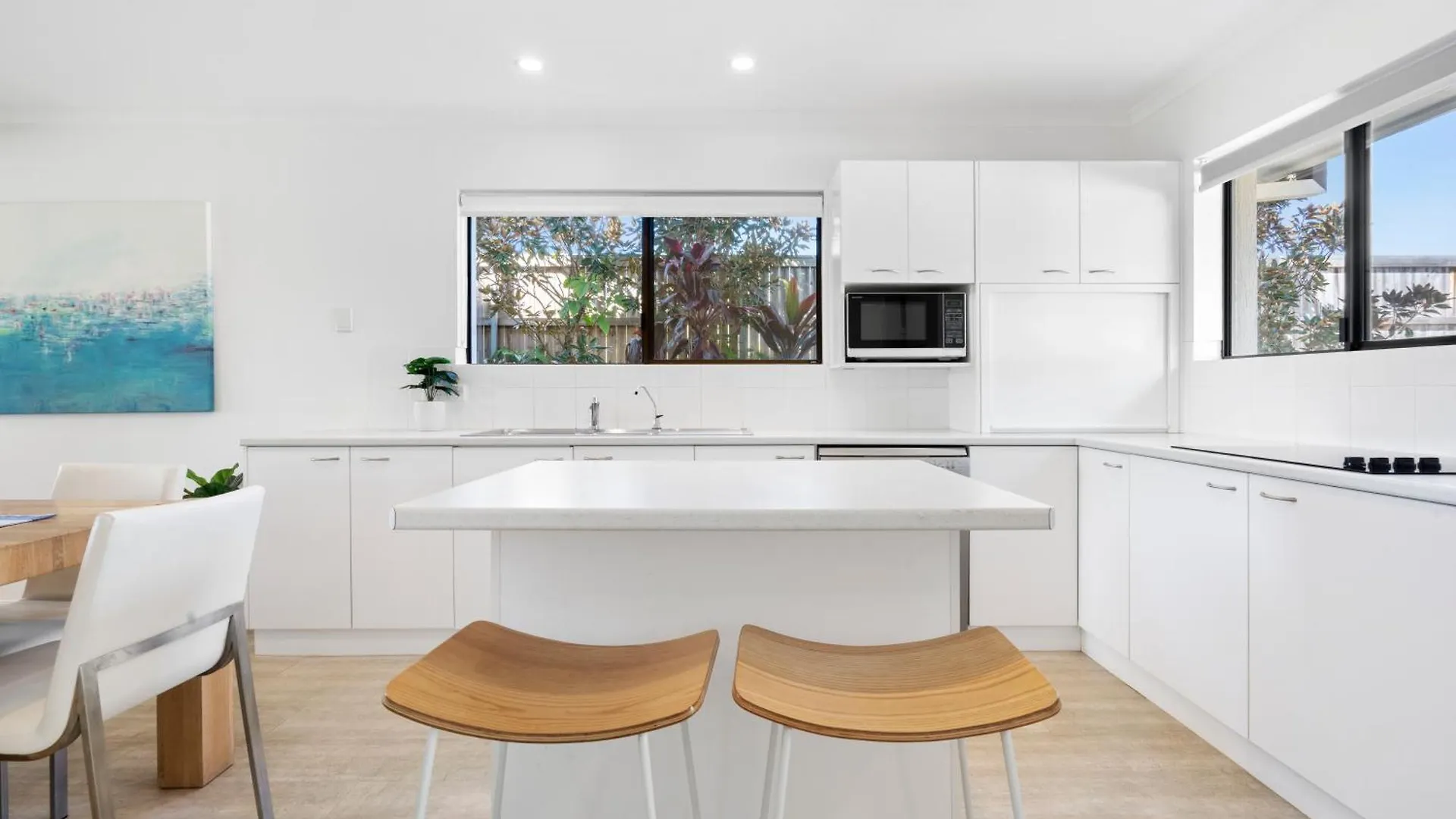 Cayman Quays Motel Noosaville