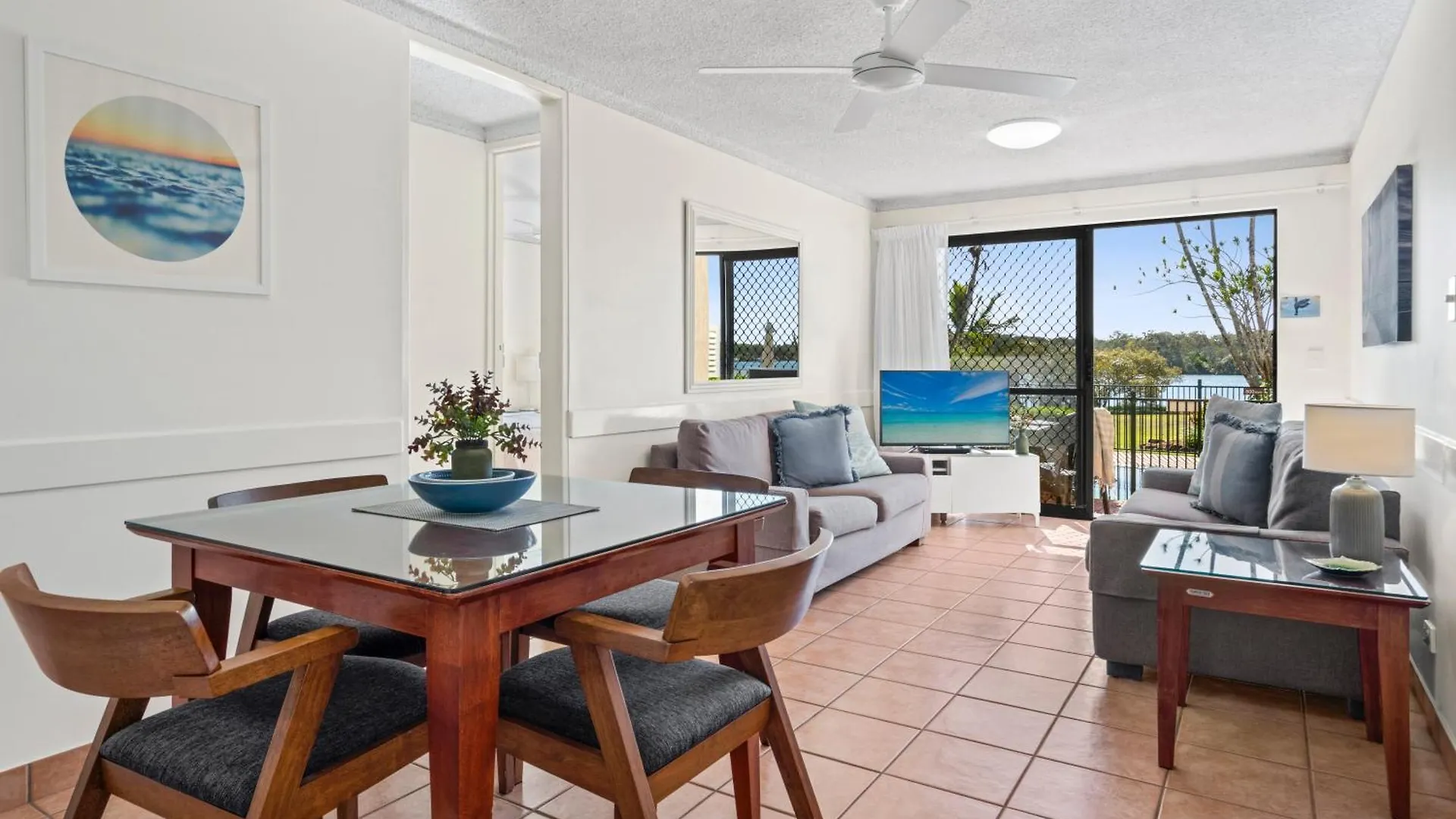 Cayman Quays Motel Noosaville