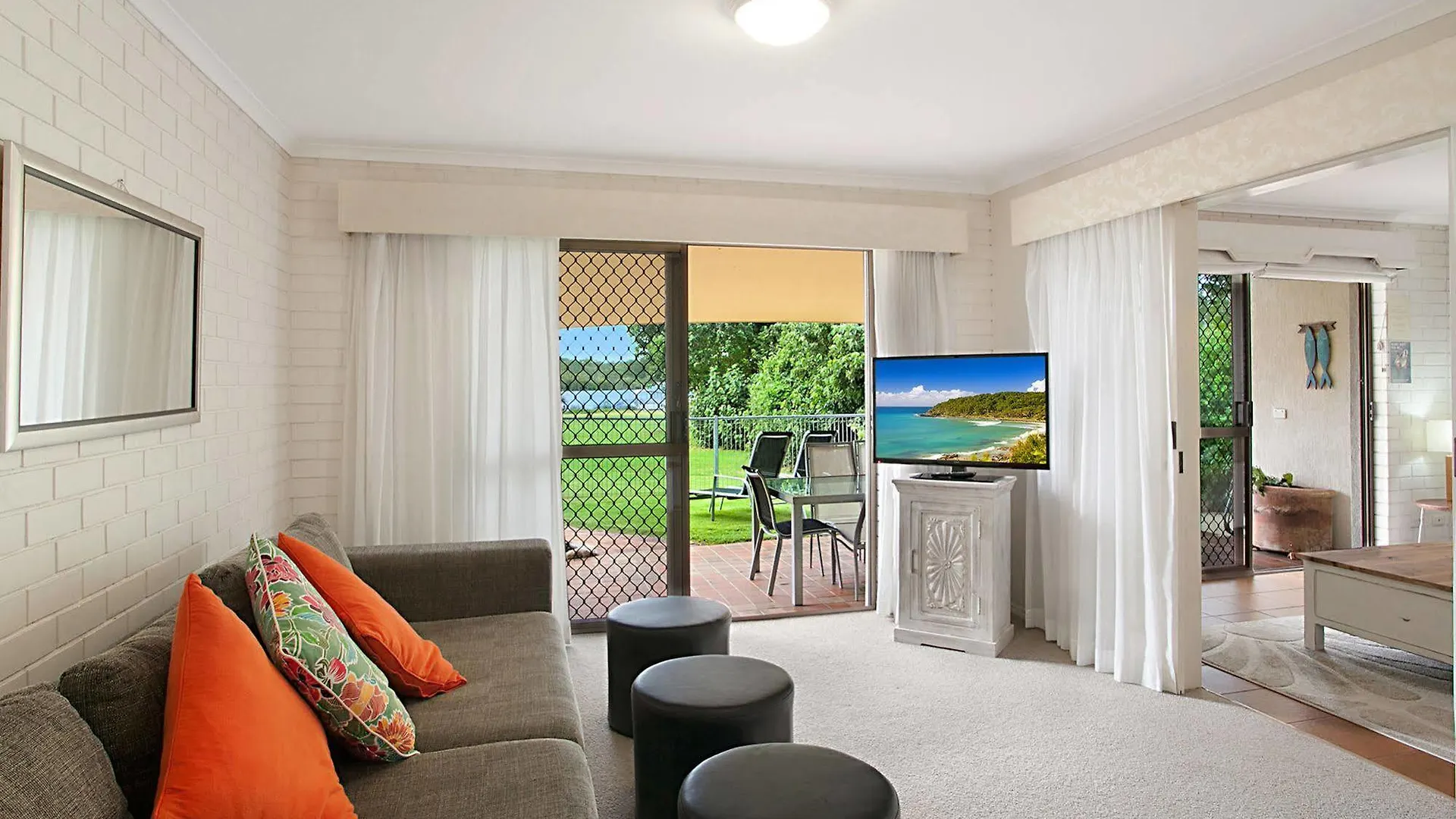 Cayman Quays Motel Noosaville Australia
